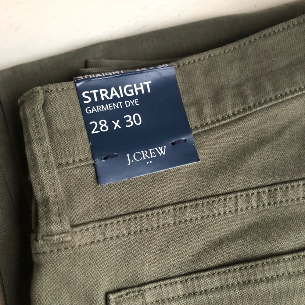 New w Tag: J Crew Straight Fit 5 Pocket Pants. Size 28